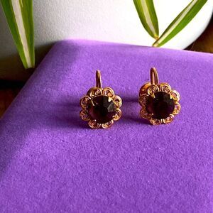 💛 Antique Gold Plated Purple Paste Screwback Earrings
